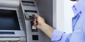 ΑΤΜ γαλάζιο πουκάμισο