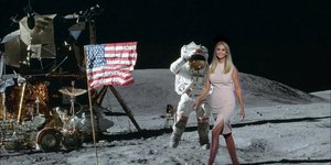 Η Ιβάνκα Τραμπ στην Σελήνη