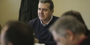 Μιχάλης Χρυσοχοϊδης αξυριστος