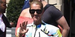 Η Σελίν Ντιόν με κορμάκι