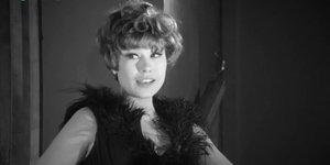 Η Ελένη Προκοπίου σε σκηνή από ταινία