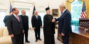 Στο Λευκό Οίκο ο Αρχιεπίσκοπος Αμερικής Ελπιδοφόρος -Τετ α τετ με τον Τραμπ
