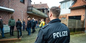 Γερμανός αστυνομικός επιβλέπει