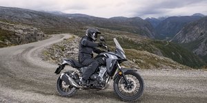 Η ανανεωμένη Honda CB500X στην ελληνική αγορά