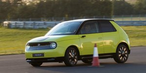 To πρώτο ηλεκτρικό Honda έχει 150 άλογα & 300 Nm ροπής