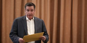 Θετική η παρουσία Χρυσοχοΐδη στην κυβέρνηση Μητσοτάκη λέει ο Καμίνη