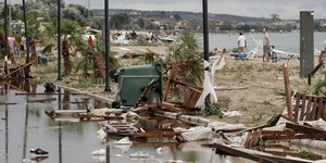 Η απόλυτη καταστροφή από την κακοκαιρία στη Χαλκιδική