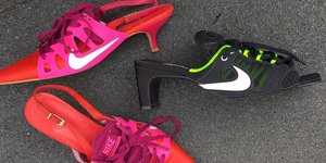 Nike με τακούνια