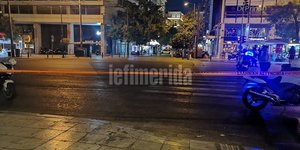 Κλειστή ερμού και πλατεία συντάγματος