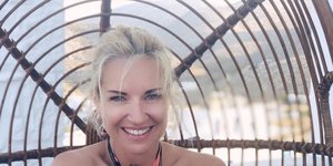 Η Μαρία Μπεκατώρου και η σκυλίτσα της