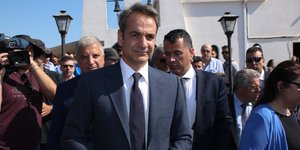 Ο Κυριάκος Μητσοτάκης στο μνημόσυνο για τα θύματα στο Μάτι