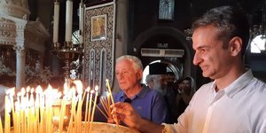 Τον ναό της Παναγίας της Τήνου επισκέφθηκε ο Κυριάκος Μητσοτάκης