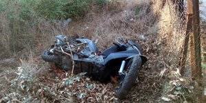 Μηχανή τρακαρισμένη στο έδαφος
