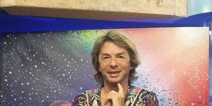 Ο Νίκος Χορταρέας αστρολόγος, μελλοντολόγος γίνεται ιερομόναχος