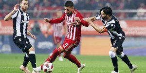 Γκερέρο και Κρέσπο στο ματς Ολυμπιακός - ΠΑΟΚ