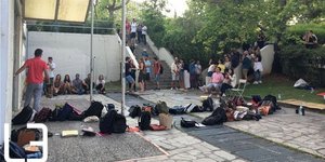 Απαράδεκτες ουρές φοιτητών ιατρικής για μια θέση στην ειδικότητα