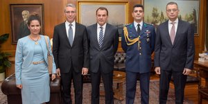 Συνάντηση του Νίκου Παναγιωτόπουλου με τον Μπουράκ Οζούγκεργκιν