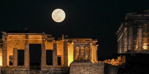 Πανσέληνος στην Ακρόπολη