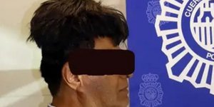 Το φουντωτό περουκίνι με την κοκαΐνη