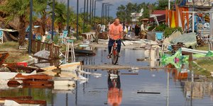 Πλημμυρισμένος δρόμος στη Χαλκιδική