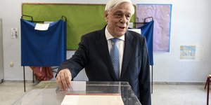 Προκόπης Παυλόπουλος στην κάλπη