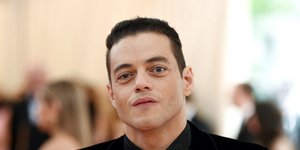 Ο ηθοποιός Ράμι Μάλεκ που θα υποδυθεί τον κακό στην ταινία Τζέιμς Μποντ