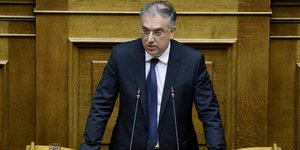 Ο υπουργός Εσωτερικών Τάκης Θεοδωρικάκος στη συζήτηση επί των προγραμματικών δηλώσεων