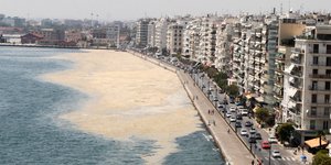 Μόλυνση στον Θερμαϊκό στη Θεσσαλονίκη