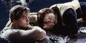 Ο Λεονάρντο ντι Κάπριο και η Κέιτ Γουίνσλετ στην περιβόητη σκηνή του Τιτανικού