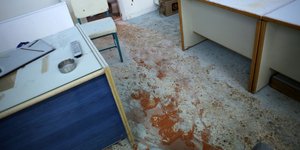 Εισβολή αγνώστων στην Τ.Ο. Νέας Δημοκρατίας στα Πετράλωνα
