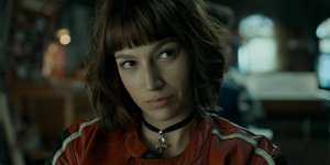 Η Ούρσουλα Κορμπερό ως Τόκιο στο La casa de papel