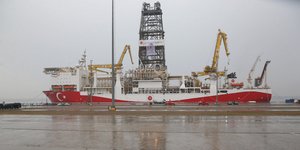 Το γεωτρύπανο Γιαβούζ που εκτελεί γεωτρήσεις στην κυπριακή ΑΟΖ
