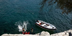 Βουτιά βάρκα