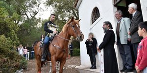 καβαλάρης εκκλησια 