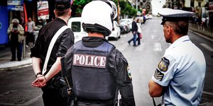 Αστυνομικοί και τροχαία
