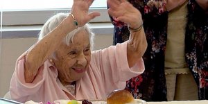 Υπεραιωνόβια από το Μπρονξ αποκάλυψε το μυστικό μακροζωίας