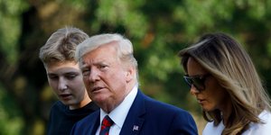 Ο Ντόναλντ Τραμπ με την Μελάνια και τον γιο τους