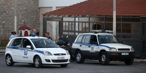 Δυο περιπολικα
