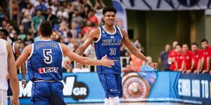 Μουντομπάσκετ: Ευχές από τη Super League στην Εθνική ομάδα μπάσκετ!