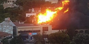 Φωτιά στη Νέα Πεντέλη 