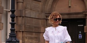 Γυναίκα άνω των 50