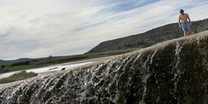 Στους καταρράκτες