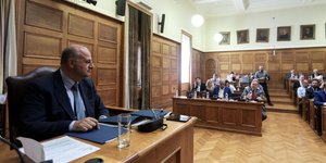 Συνεδρίαση στη βουλή