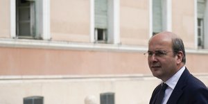 Κωστής Χατζηδάκης στη Βουλή