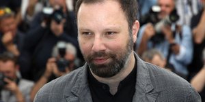 Γιώργος Λάνθιμος με σακάκι καρό 