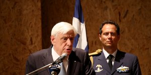 Ο Πρόεδρος της Δημοκρατίας Προκόπης Παυλόπουλος μιλάει στην τελετή ανακήρυξης του σε επίτιμο δημότη Νάξου και Μικρών Κυκλάδων