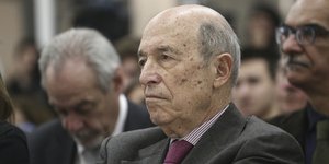 Ο πρώην πρωθυπουργός Κώστας Σημίτης