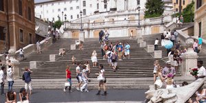 Οι περίφημες σκάλες στο κέντρο της Ρώμης που έχουν γίνει συχνά «καμβάς» για κινηματογραφικές ταινίες