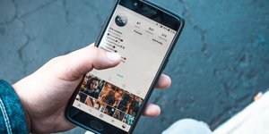 Smartphone ανοικτό στο Instagram