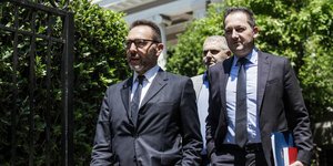 Στο αρχείο η υπόθεση Novartis και για τον Γιάννη Στουρνάρα 